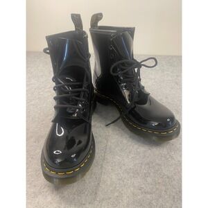 Dr Martens 1460 Black Patent Leather 8 Eye Boots Womens Size 8 **NWOT